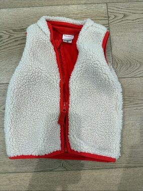 Hanna Andersson Cream Sherpa Vest with Bright Red Lining